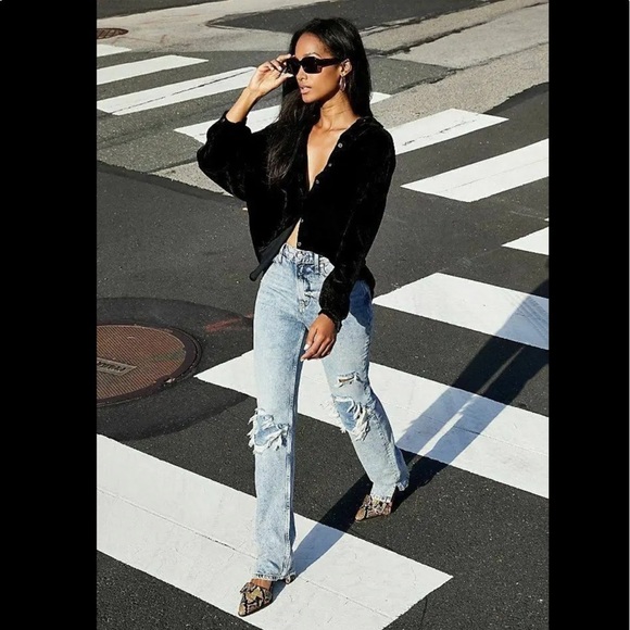 NEW FREE PEOPLE Revolve Light Wash Distressed High Rise Straight Leg Jeans Sz 27 - Picture 2 of 12